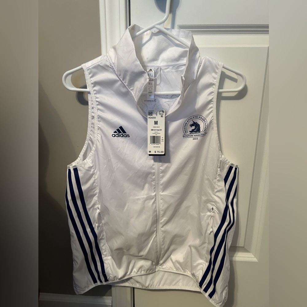 2022 NWT Boston Marathon Vest